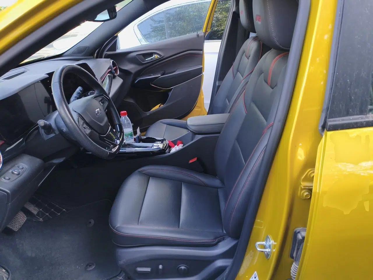 Used Chevrolet Seeker 2022 1.5T CVT RS Bee Wave Edition — миниатюра 15