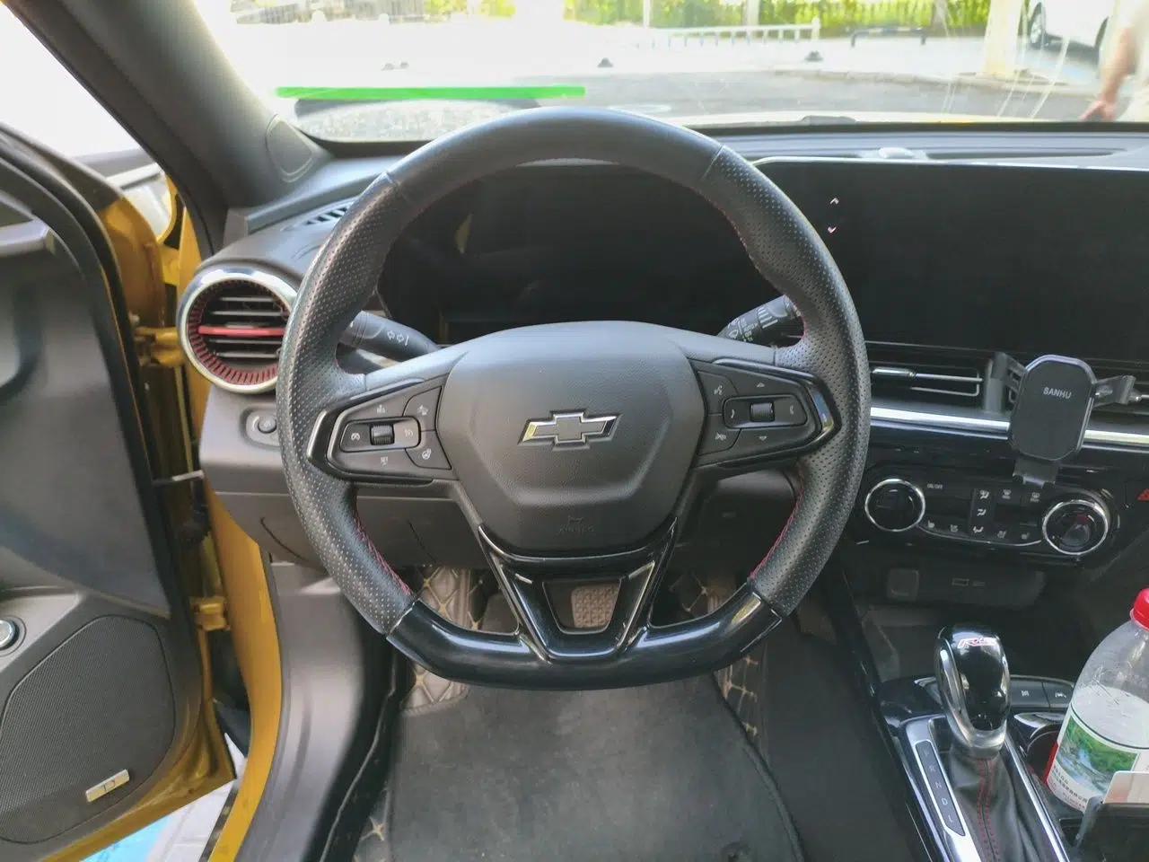 Used Chevrolet Seeker 2022 1.5T CVT RS Bee Wave Edition — миниатюра 10