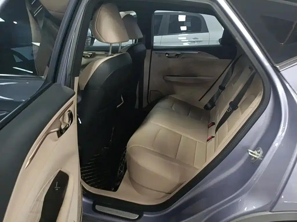 Geely Geometry C 2021 C550 Magic Cube Edition — миниатюра 17
