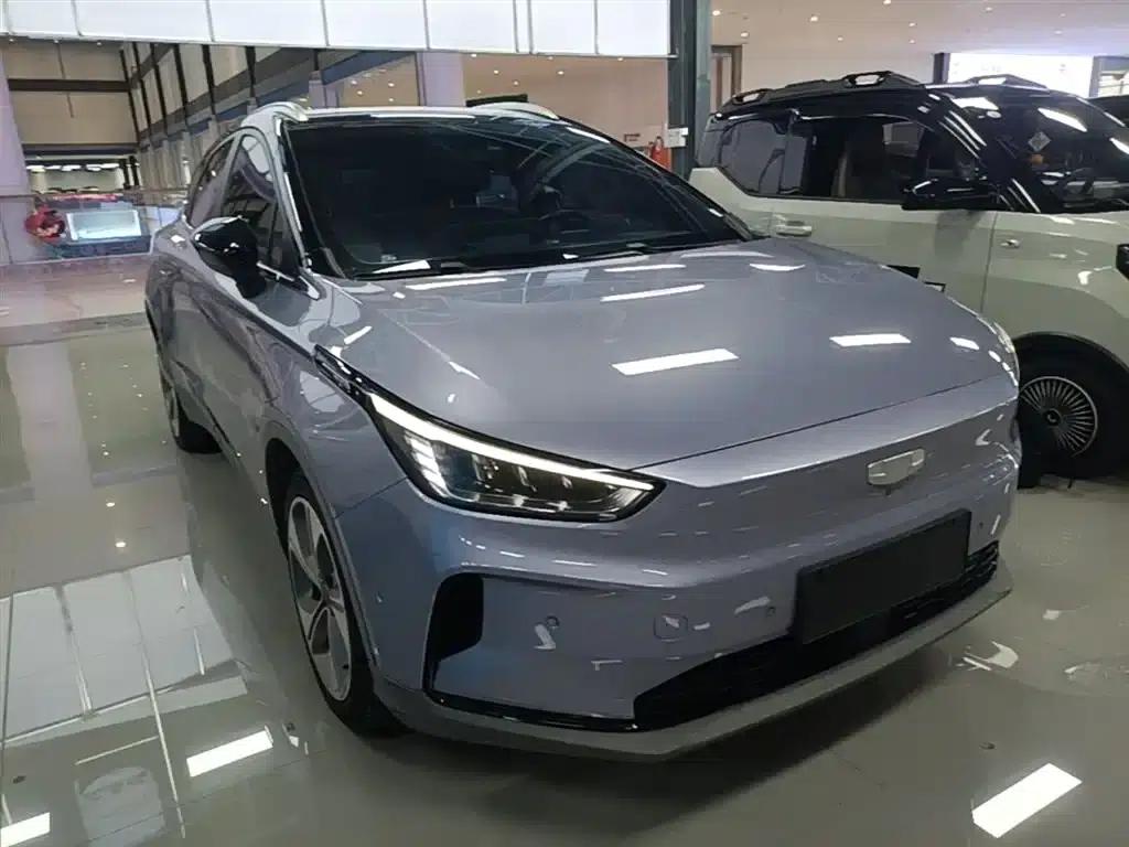 Geely Geometry C 2021 C550 Magic Cube Edition — миниатюра 4