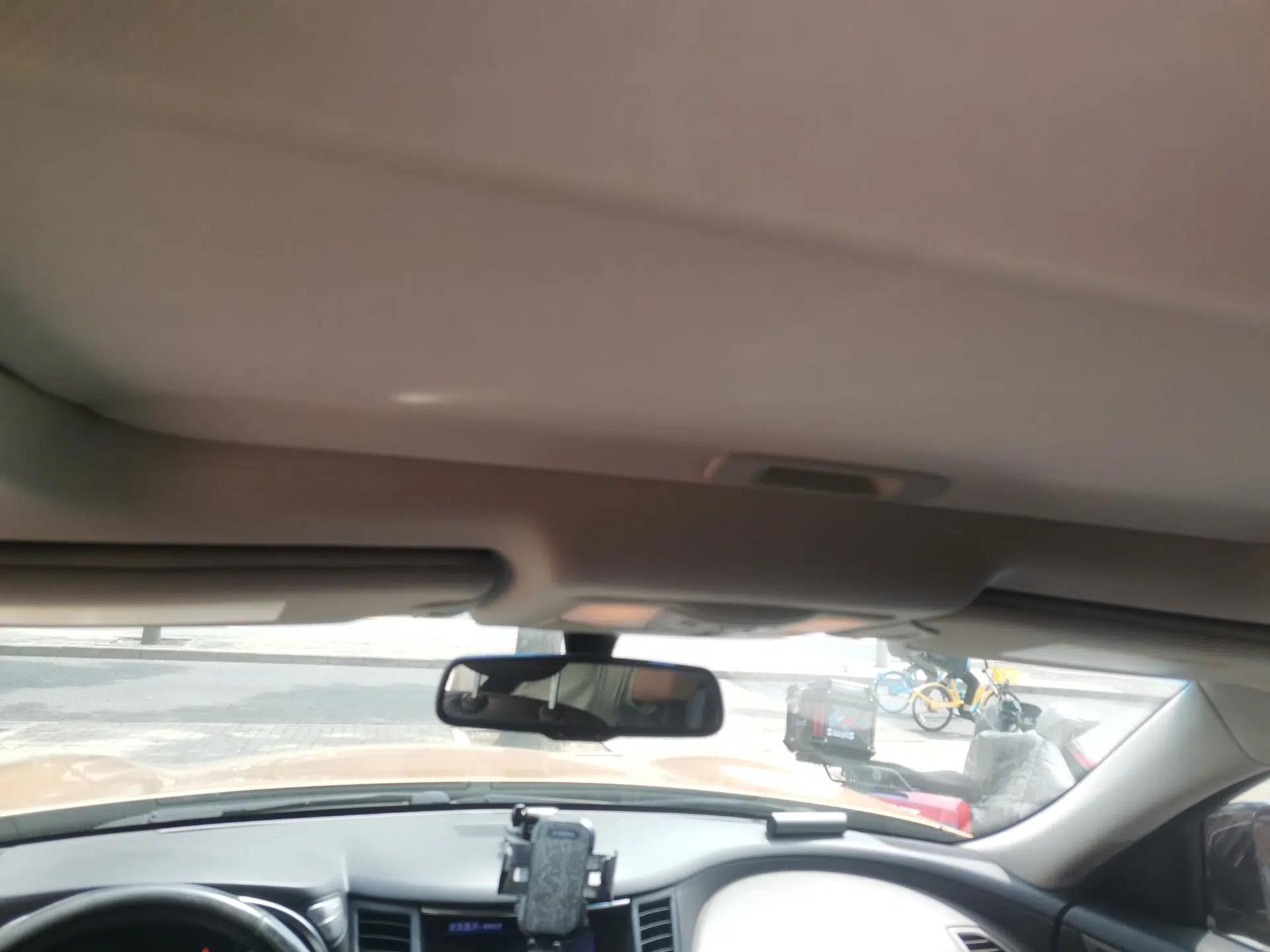 Used Infiniti QX70 2013 3.7L Standard Edition — миниатюра 18