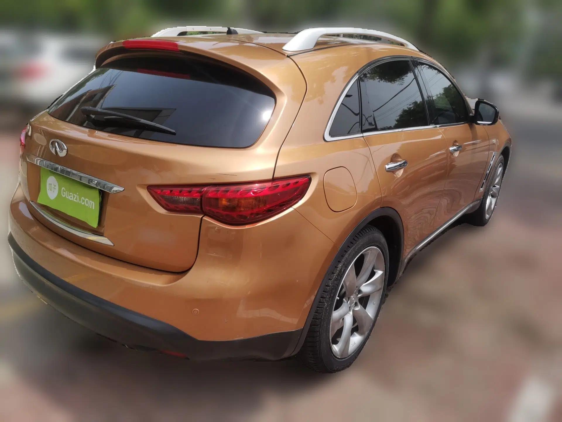 Used Infiniti QX70 2013 3.7L Standard Edition — миниатюра 6