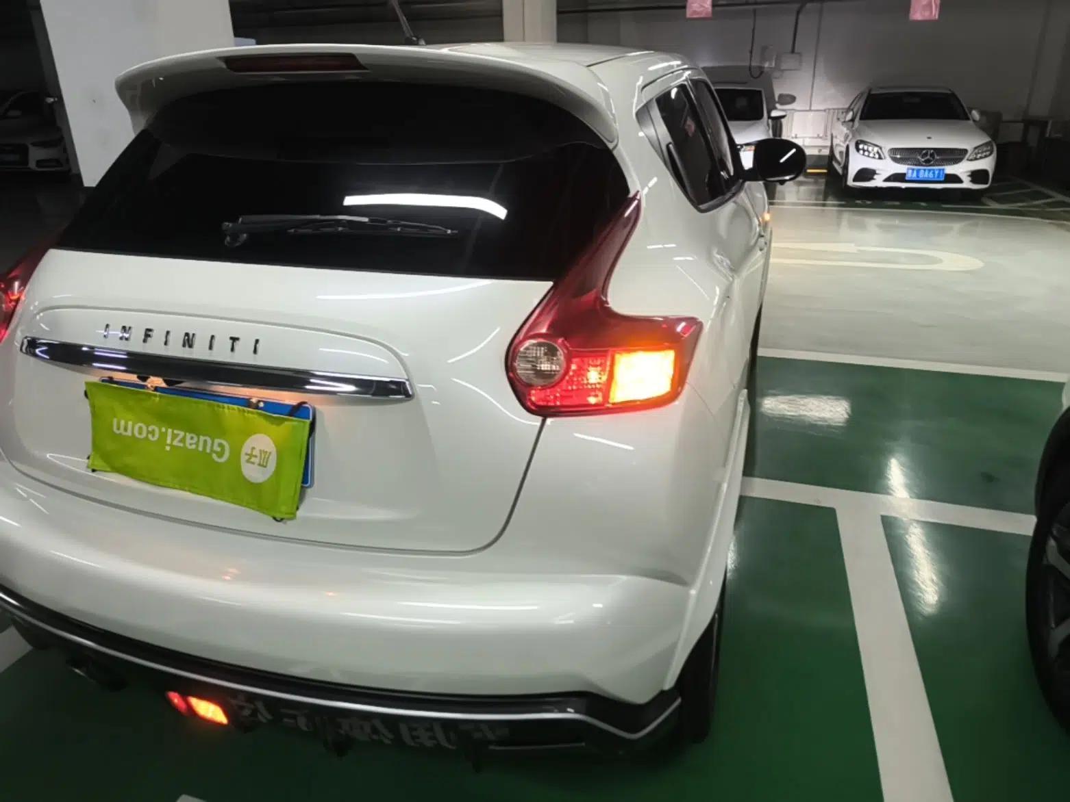 Used Infiniti ESQ 2014 1.6L Spontaneous Edition — миниатюра 9