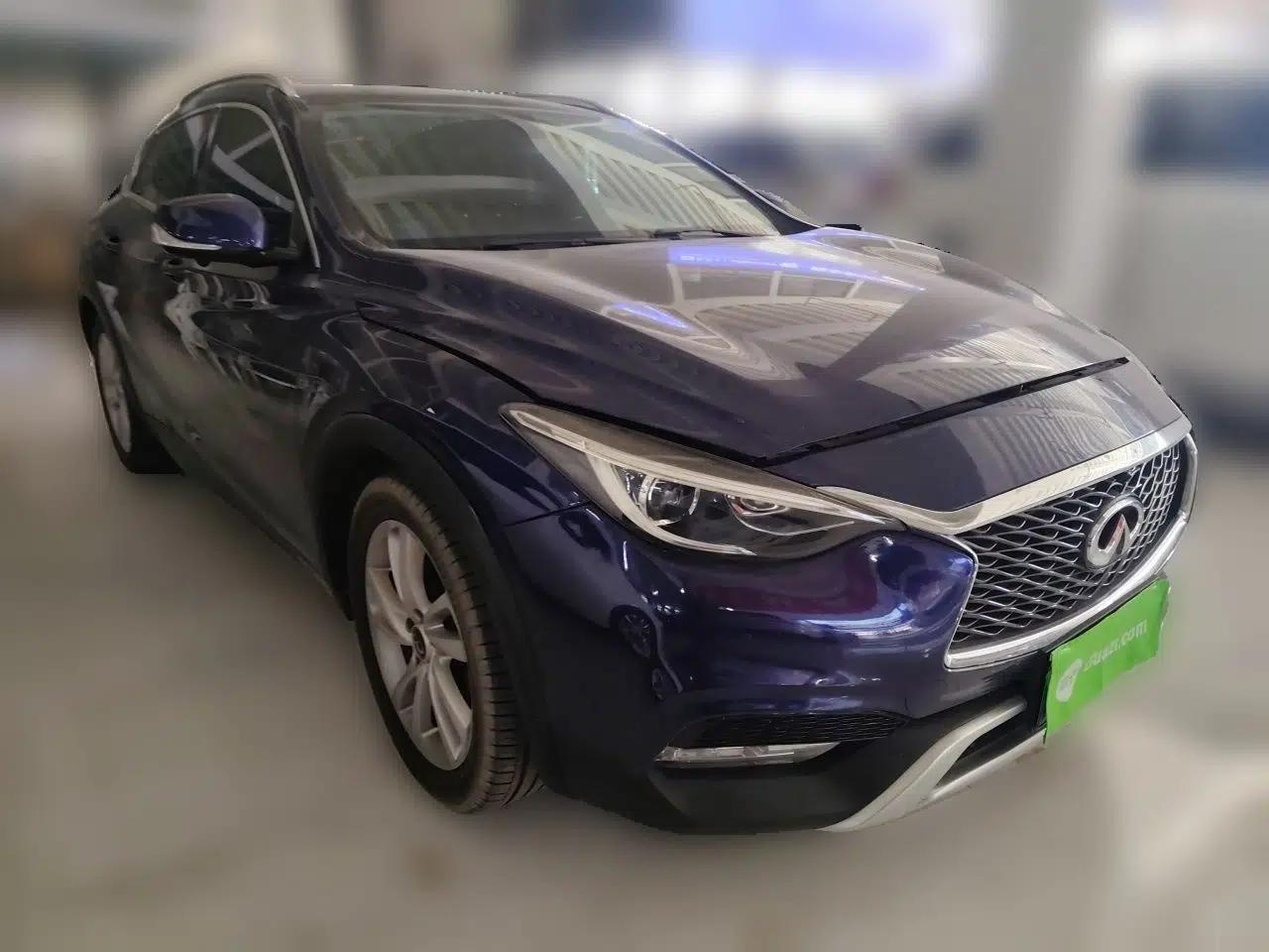 Used Infiniti QX30 2017 1.6T Two-Wheel-Drive Sport Edition — миниатюра 3