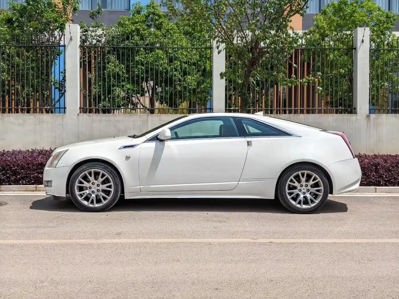 Imported 2012 Cadillac CTS 3.6L Coupe — миниатюра 3