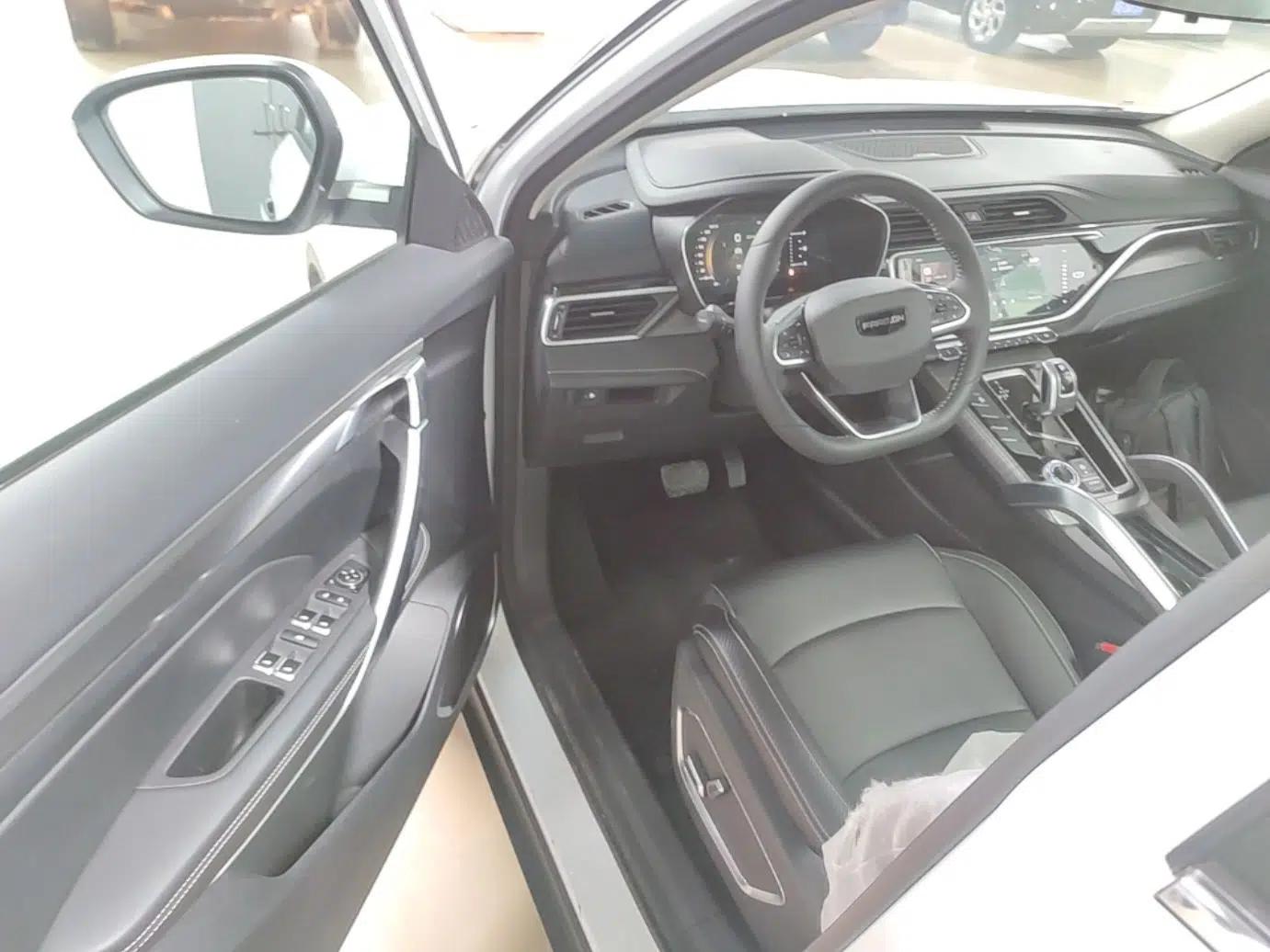 Used Farizon FX 2021 1.8T Smart Connect 5-Seater — миниатюра 18