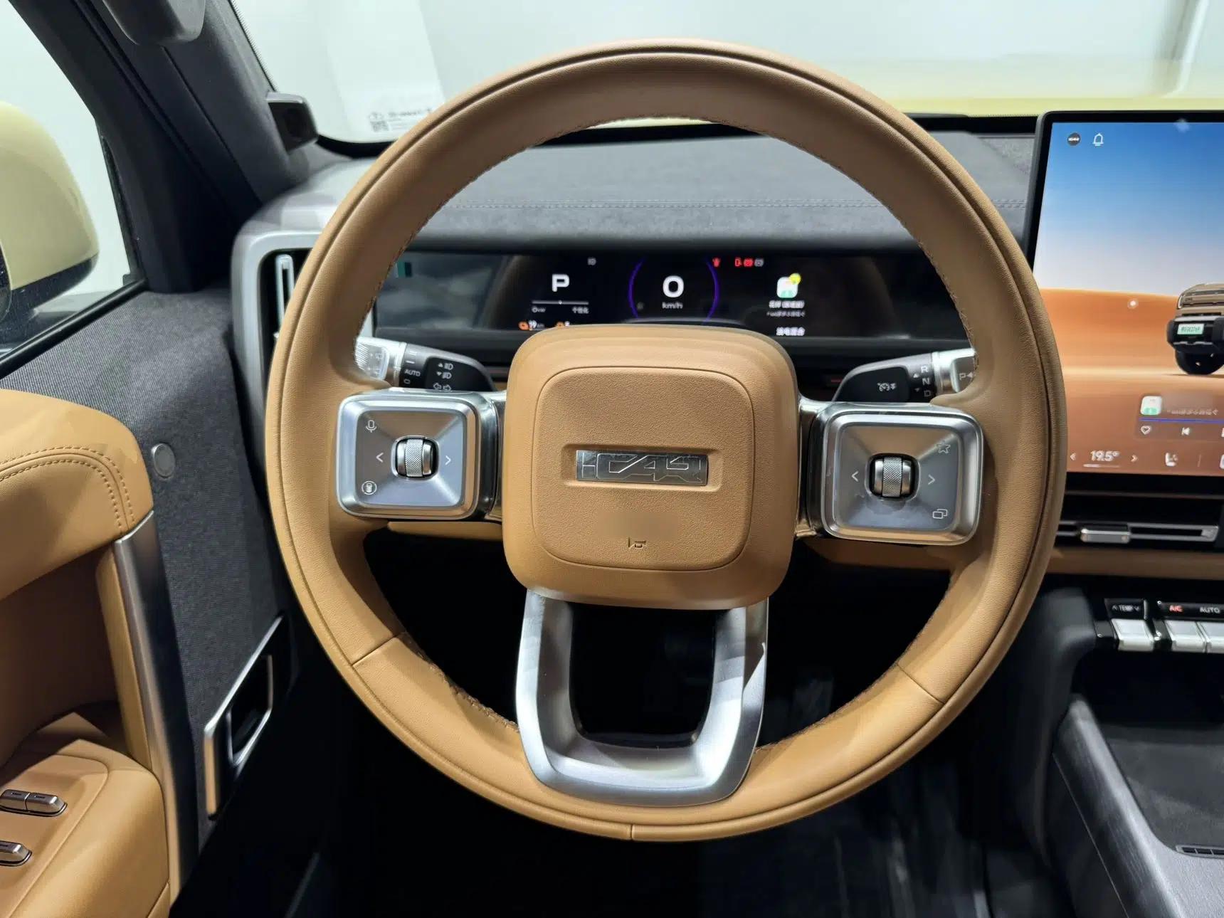 Used iCAR V27 2026 Model 200KM Four-Wheel Drive Falcon 500 — миниатюра 13