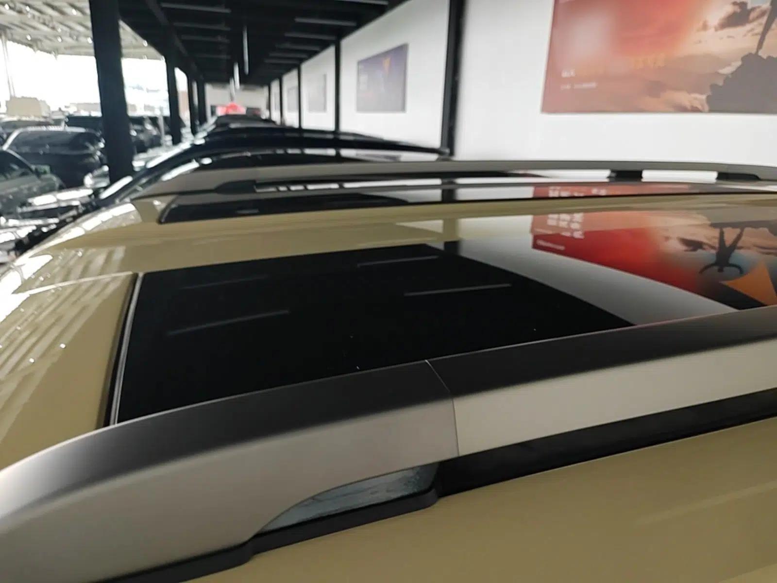 Used iCAR V27 2026 Model 200KM Four-Wheel Drive Falcon 500 — миниатюра 7