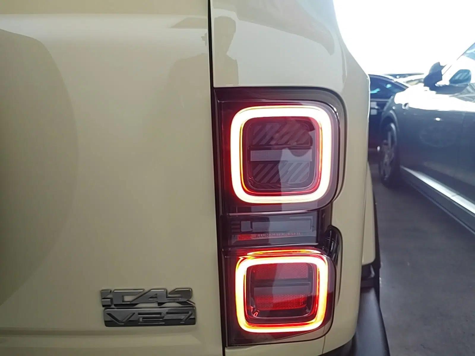 Used iCAR V27 2026 Model 200KM Four-Wheel Drive Falcon 500 — миниатюра 9