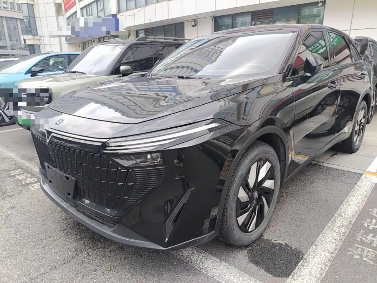 Used Venucia V DD-i 2023 110 km iE Version — миниатюра 1