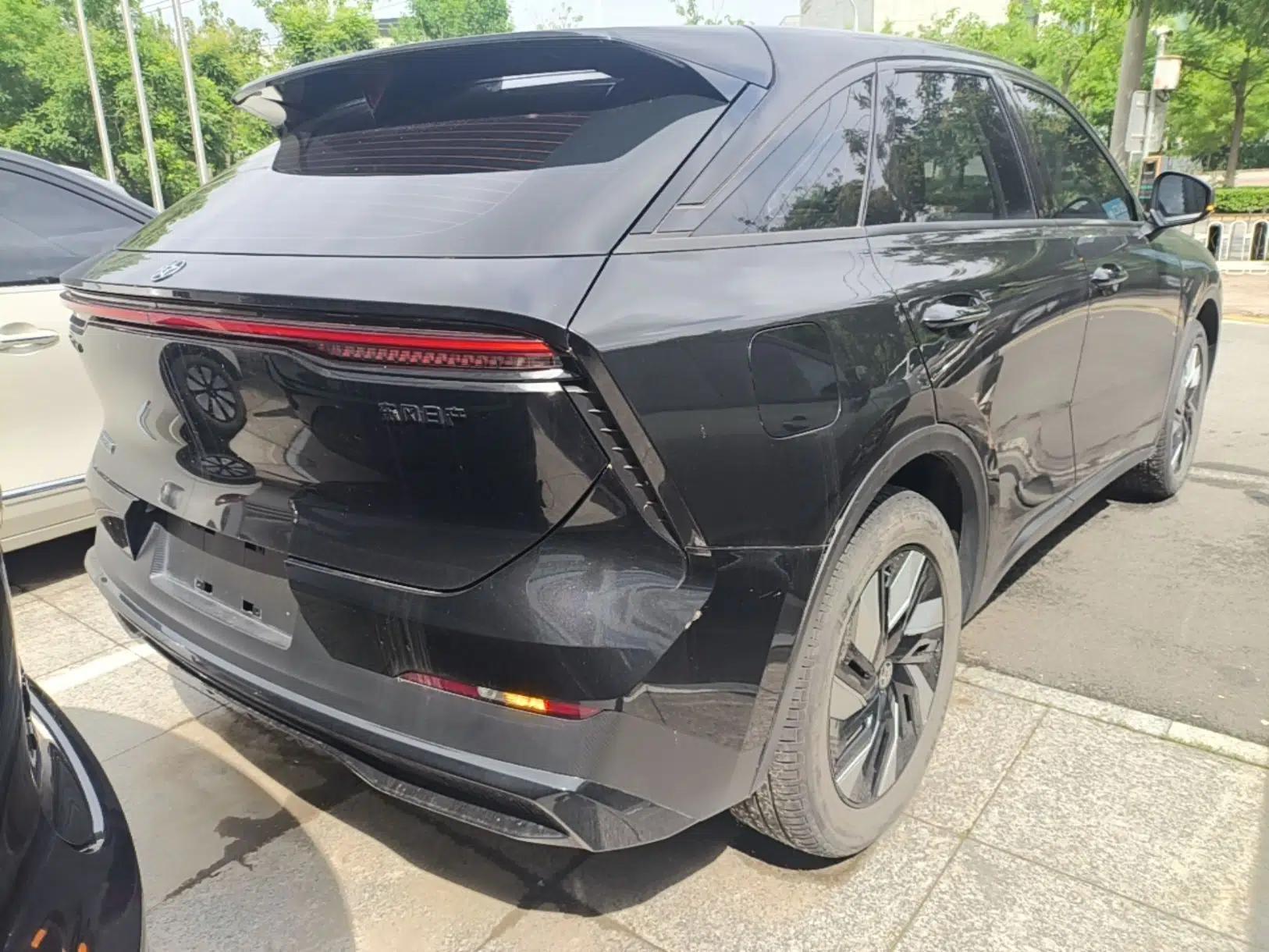 Used Venucia V DD-i 2023 110 km iE Version — миниатюра 6