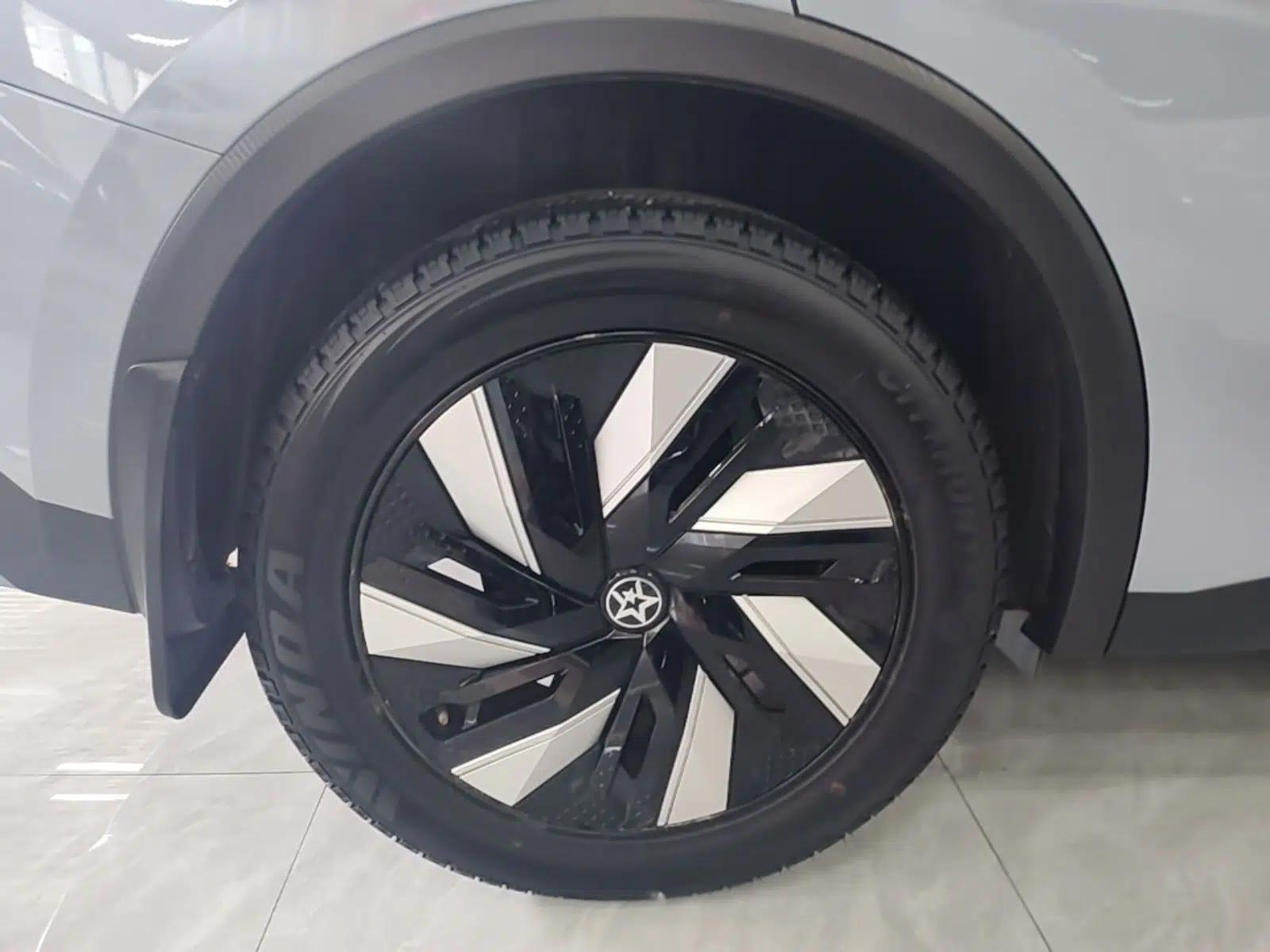 Used Venucia V DD-i 2023 60km iD Version — миниатюра 11