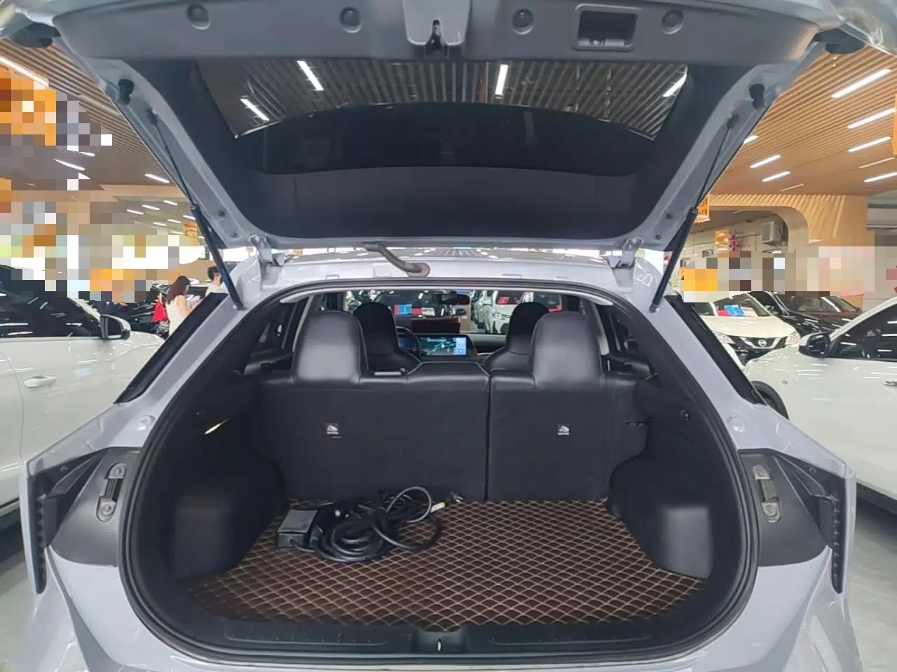 Used Venucia V DD-i 2023 60km iD Version — миниатюра 22
