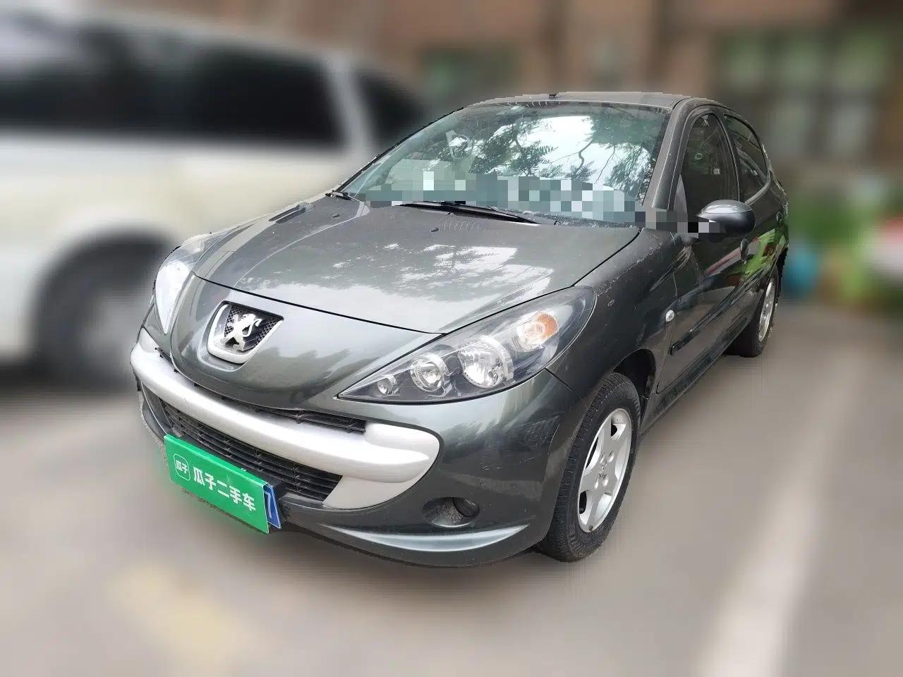 Used Peugeot 207 2011 Hatchback 1.4L Manual Yule Edition — миниатюра 1