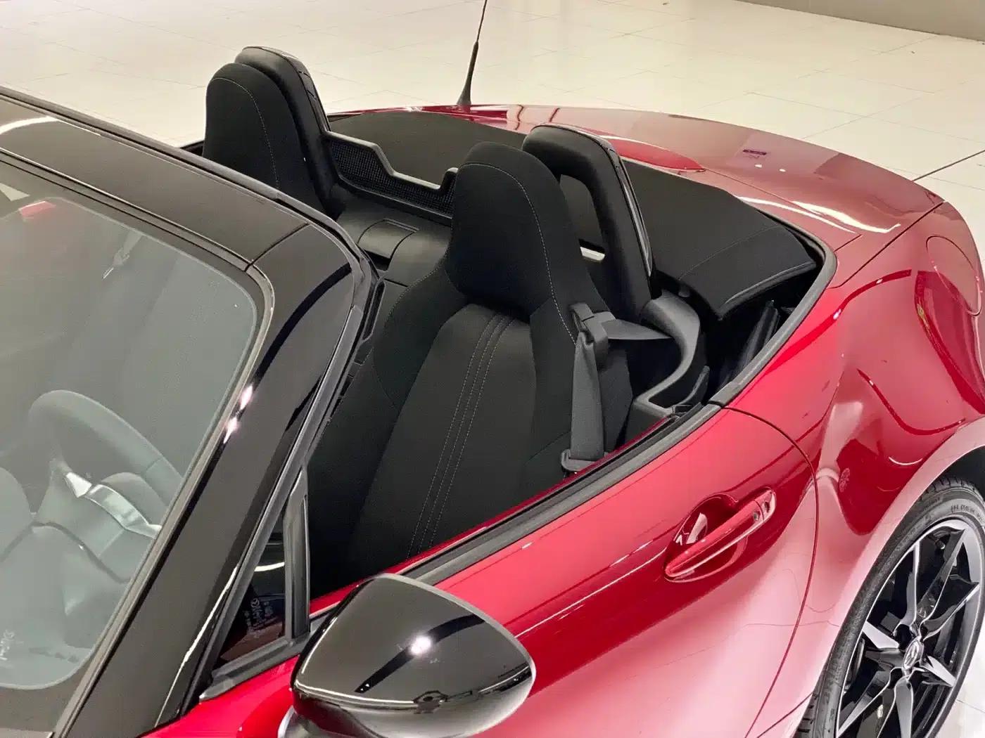 Mazda MX-5 2022 2.0L Manual — миниатюра 11