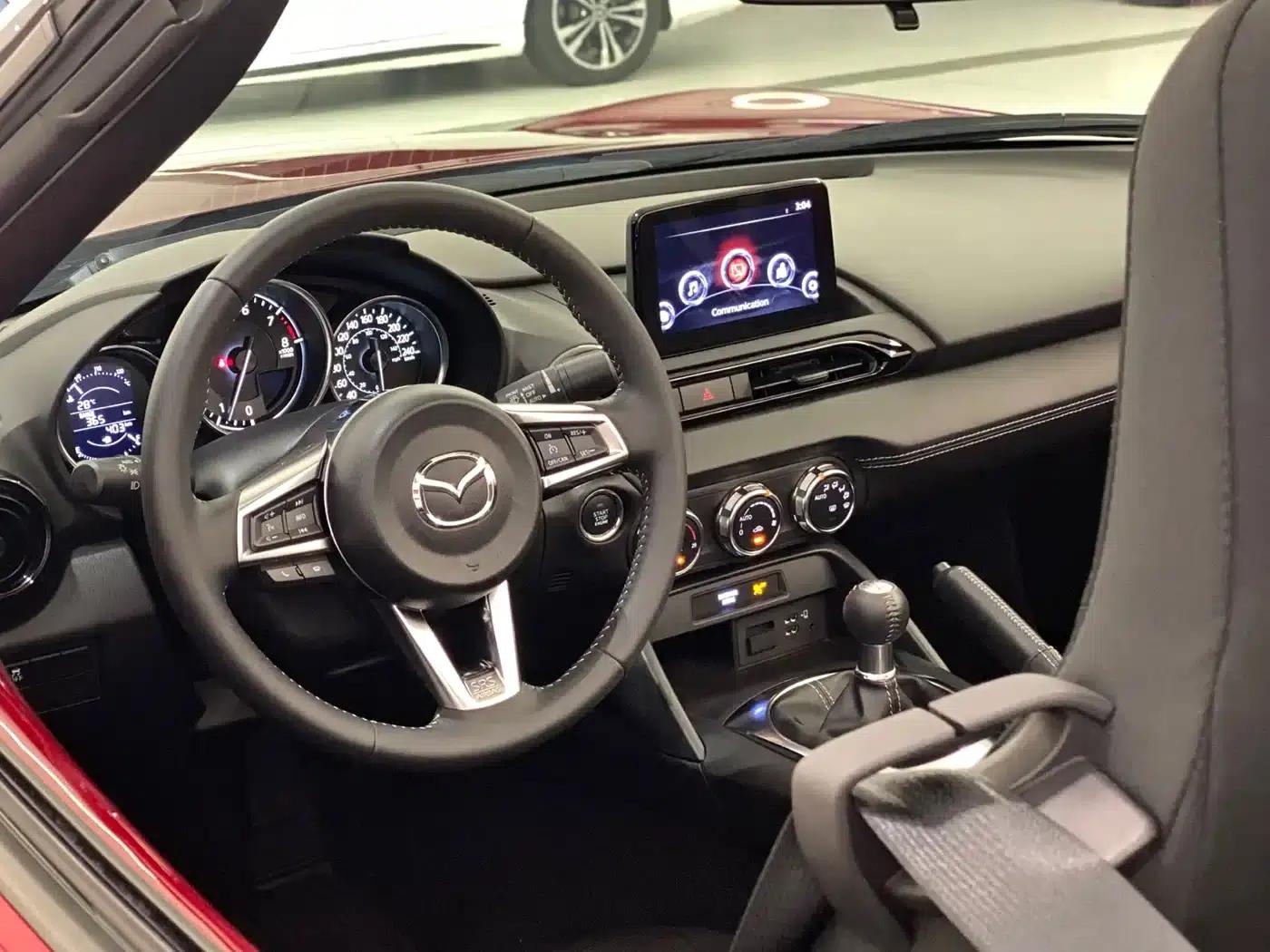 Mazda MX-5 2022 2.0L Manual — миниатюра 17
