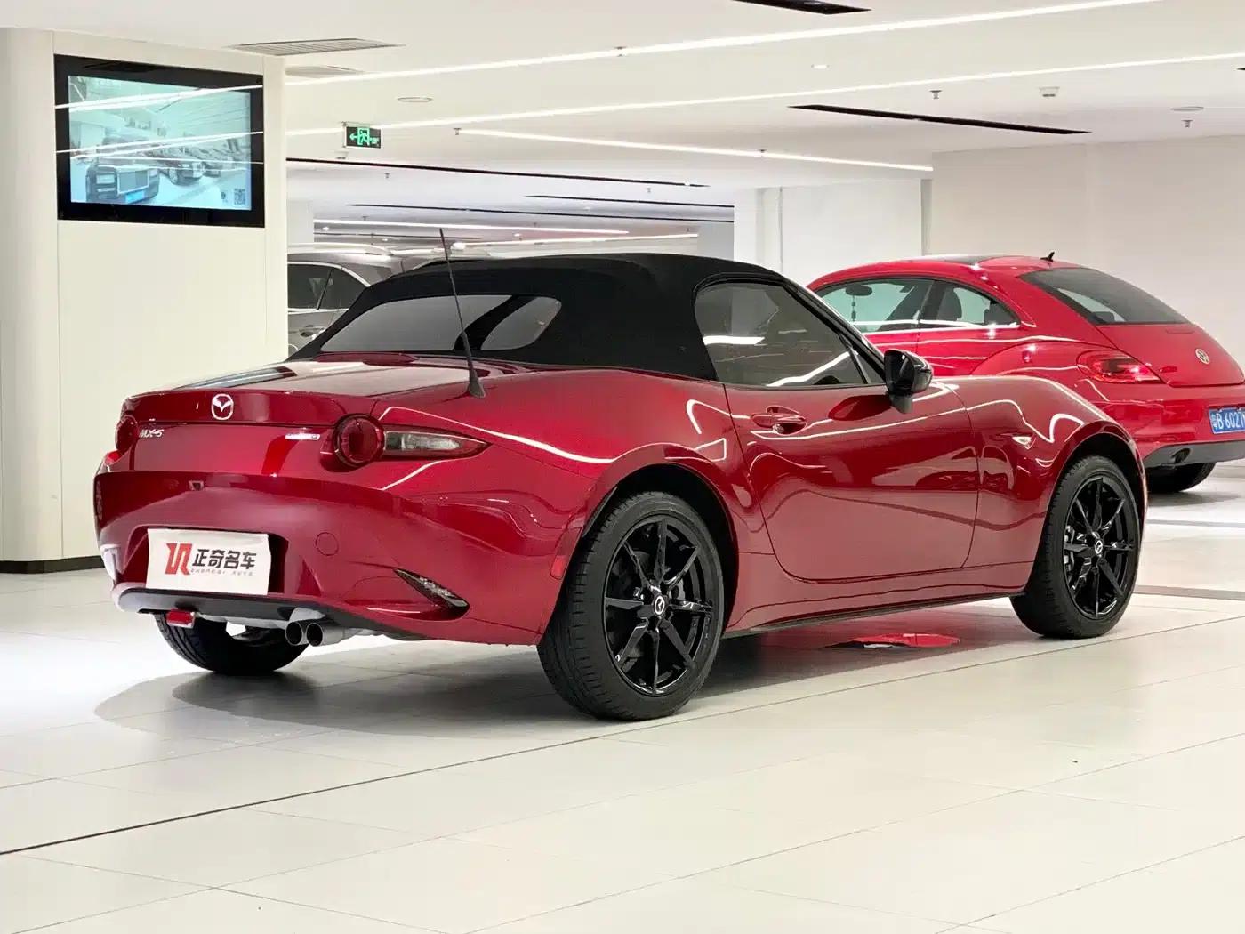 Mazda MX-5 2022 2.0L Manual — миниатюра 22