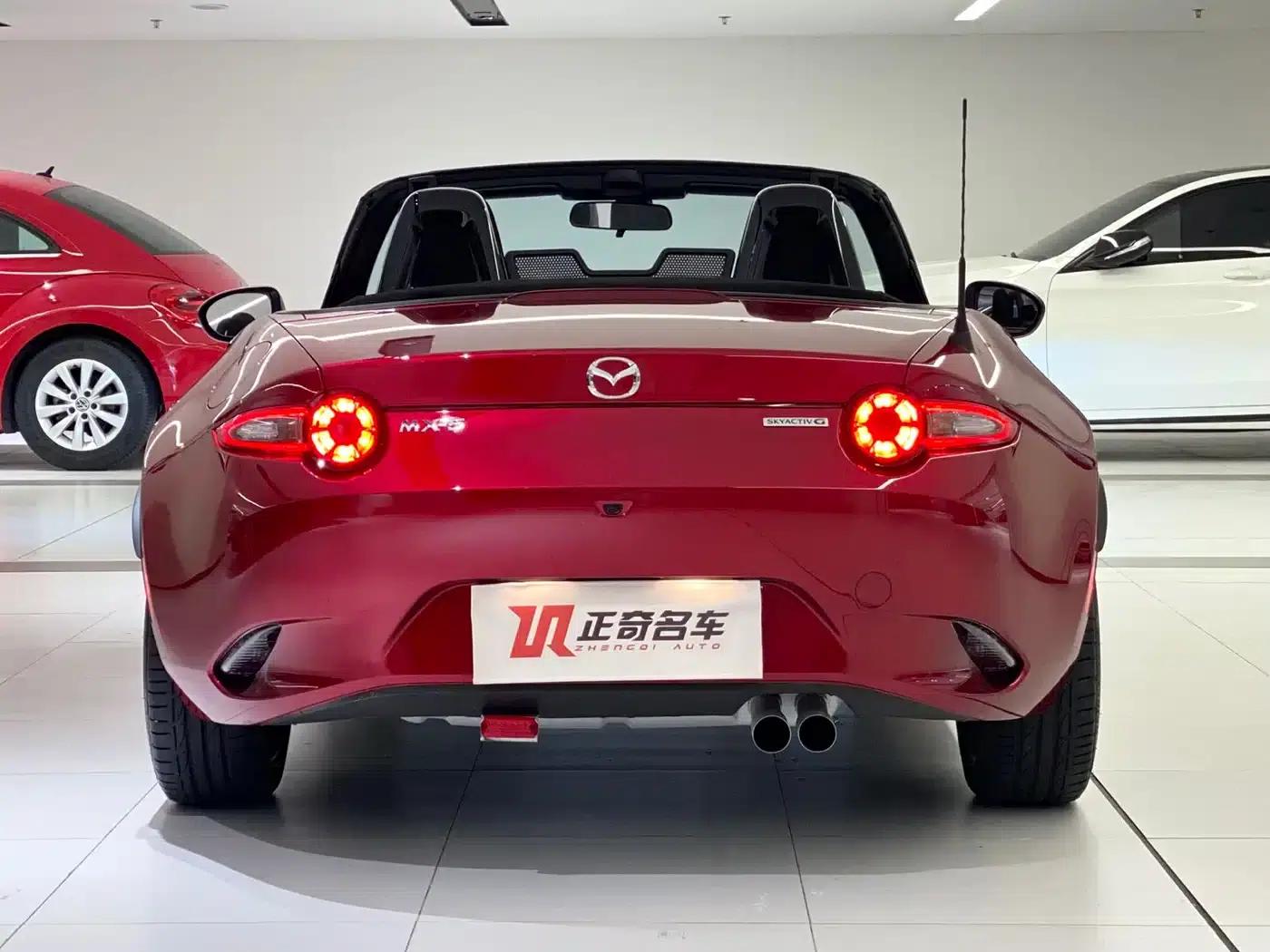 Mazda MX-5 2022 2.0L Manual — миниатюра 23