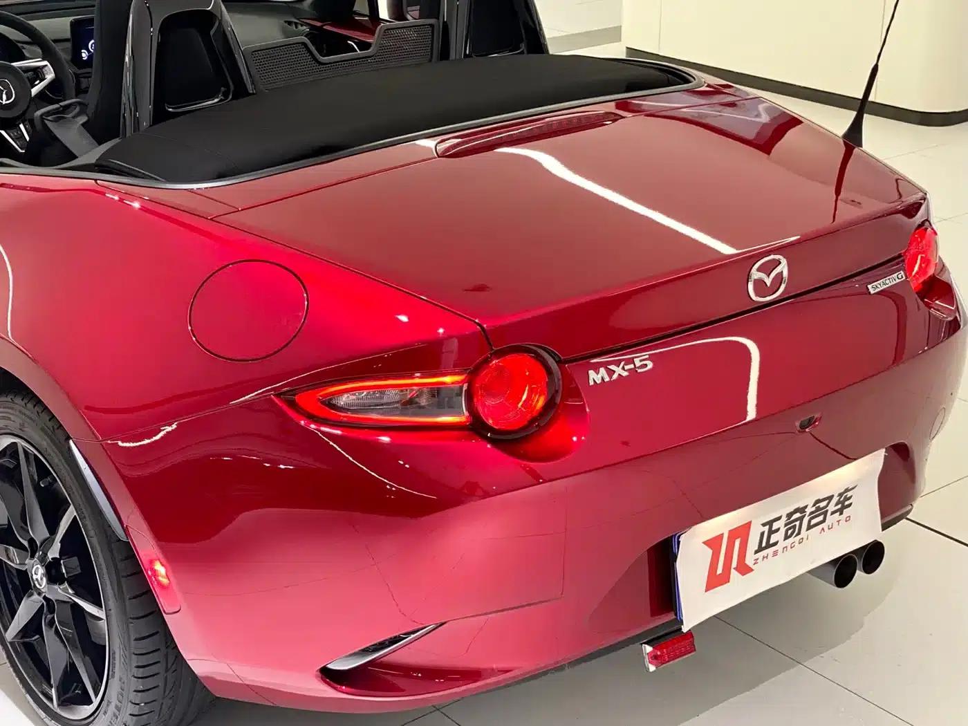 Mazda MX-5 2022 2.0L Manual — миниатюра 7