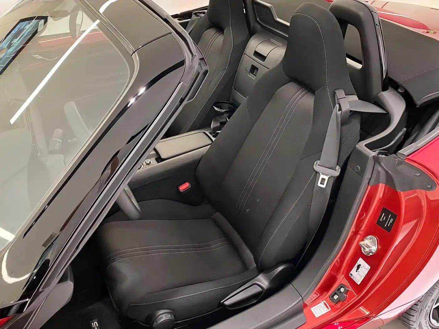 Mazda MX-5 2022 2.0L Manual — миниатюра 10