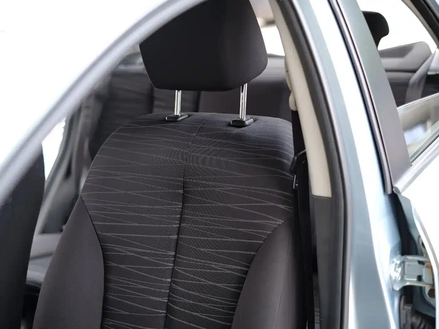 Mazda2 2011 Dynamic 1.5L Automatic Luxury Edition — миниатюра 23