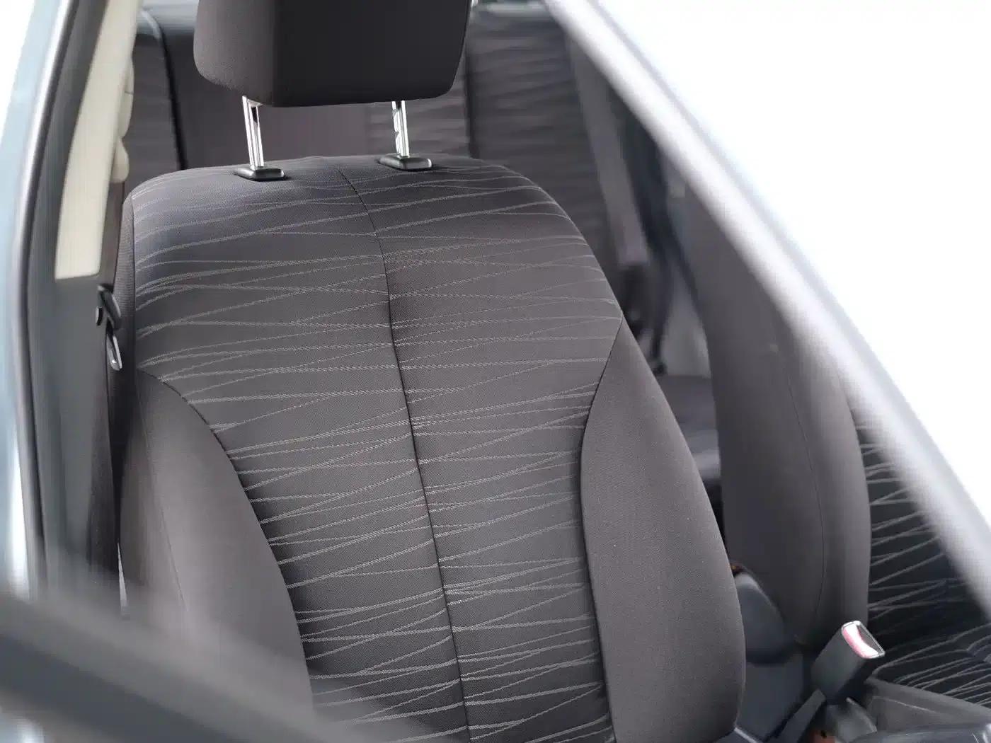 Mazda2 2011 Dynamic 1.5L Automatic Luxury Edition — миниатюра 56