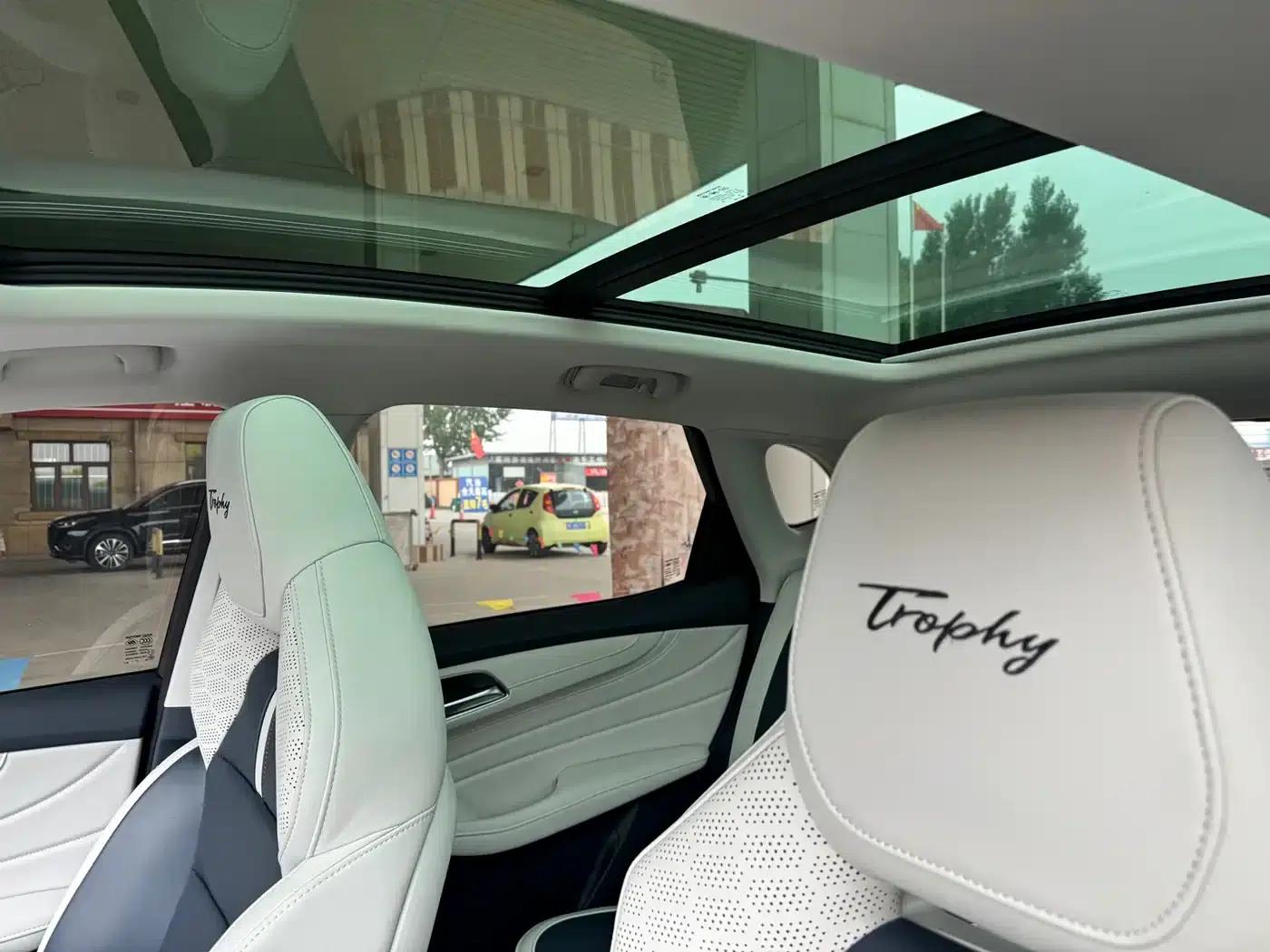 MG Pilot 2021 400TGI Automatic 2WD Trophy Flagship Edition — миниатюра 4