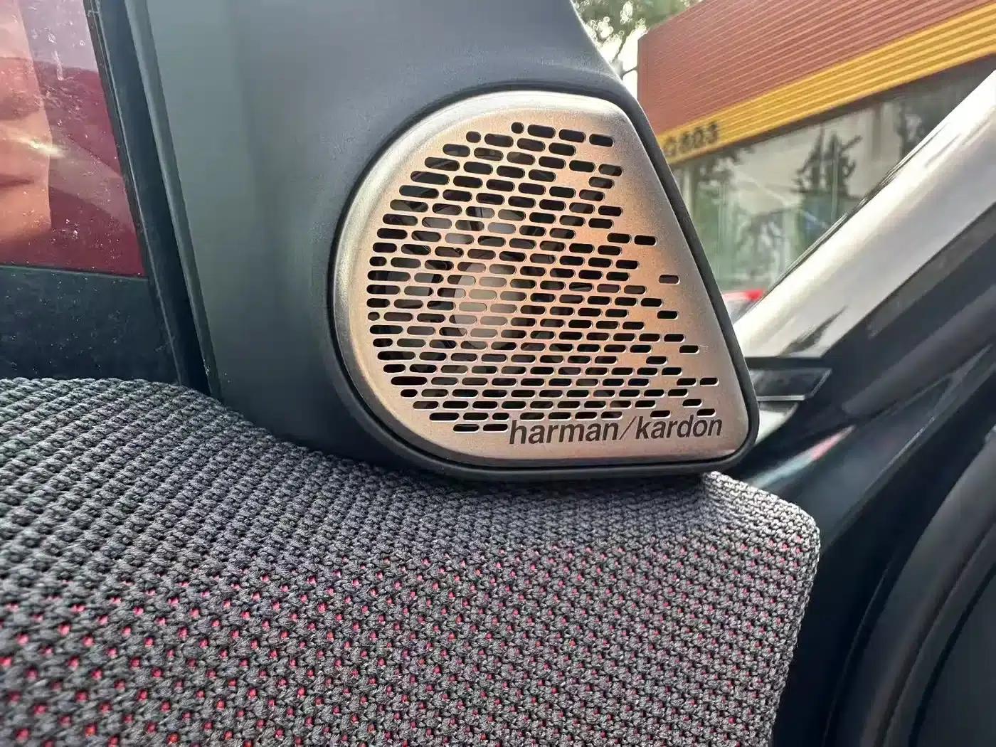 MINI JCW COUNTRYMAN 2024 2.0T JOHN COOPER WORKS — миниатюра 6