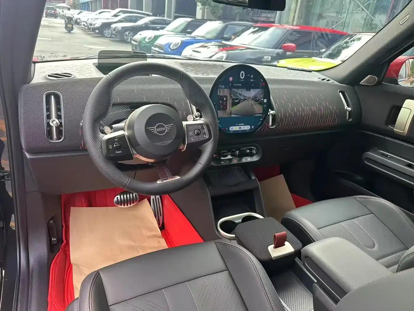 MINI JCW COUNTRYMAN 2024 2.0T JOHN COOPER WORKS — миниатюра 7