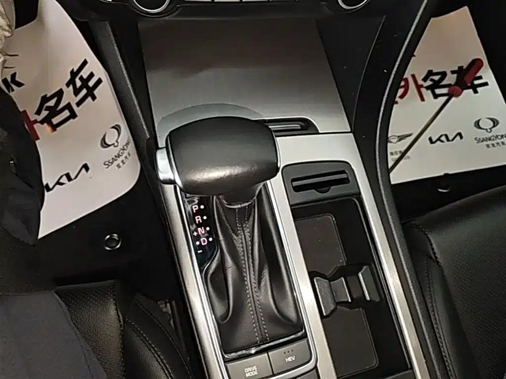 Kia K5 PHEV 2019 2.0L LUX — миниатюра 14
