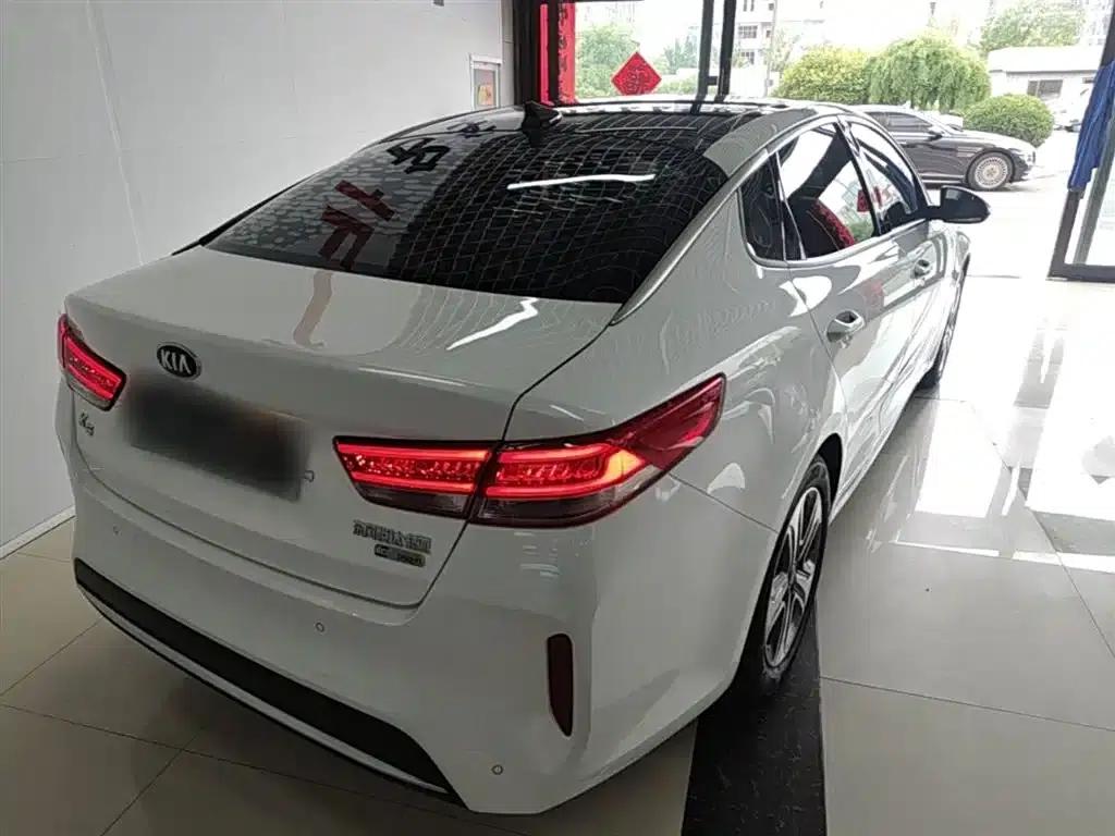 Kia K5 PHEV 2019 2.0L LUX — миниатюра 7