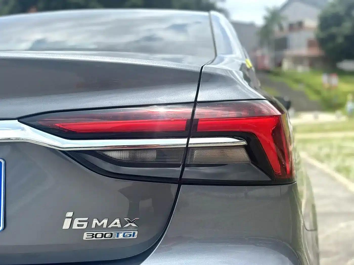 Roewe i6 MAX 2020 300TGI Automatic Cool Panoramic Sunroof Intelligent Driving Supreme Edition — миниатюра 12