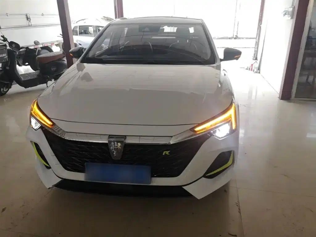Roewe i6 MAX 2020 300TGI Automatic Cool and Intelligent Driving Edition — миниатюра 3