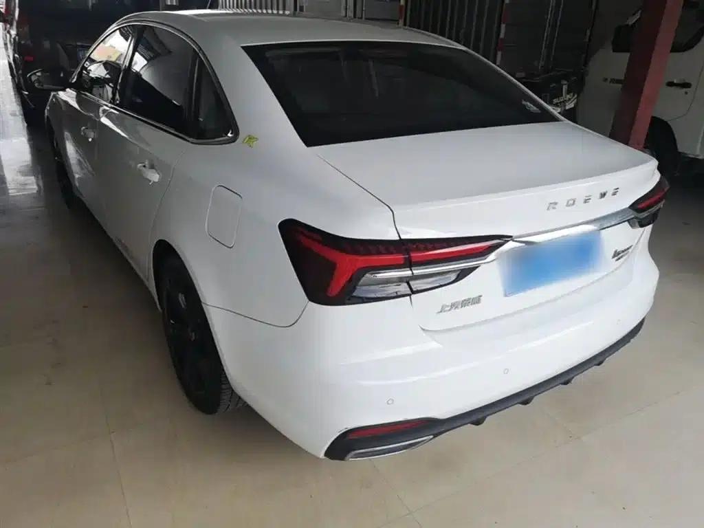 Roewe i6 MAX 2020 300TGI Automatic Cool and Intelligent Driving Edition — миниатюра 5