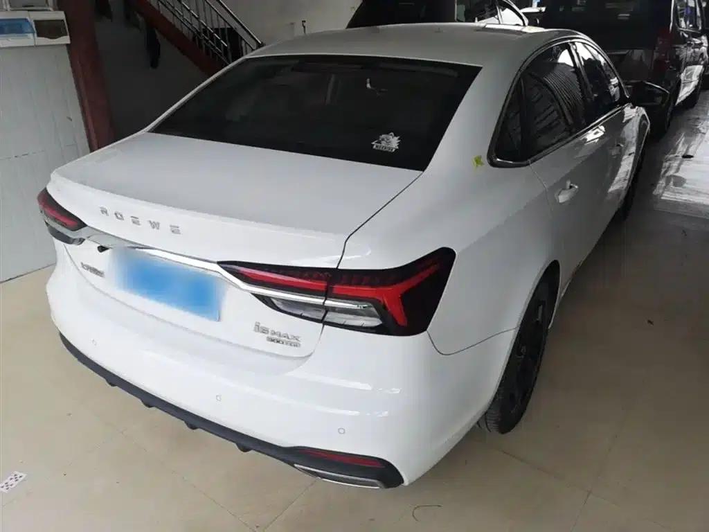 Roewe i6 MAX 2020 300TGI Automatic Cool and Intelligent Driving Edition — миниатюра 7
