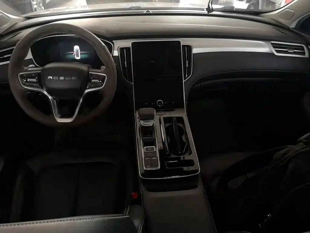 Roewe i6 MAX 2020 300TGI Automatic Cool and Intelligent Driving Edition — миниатюра 10