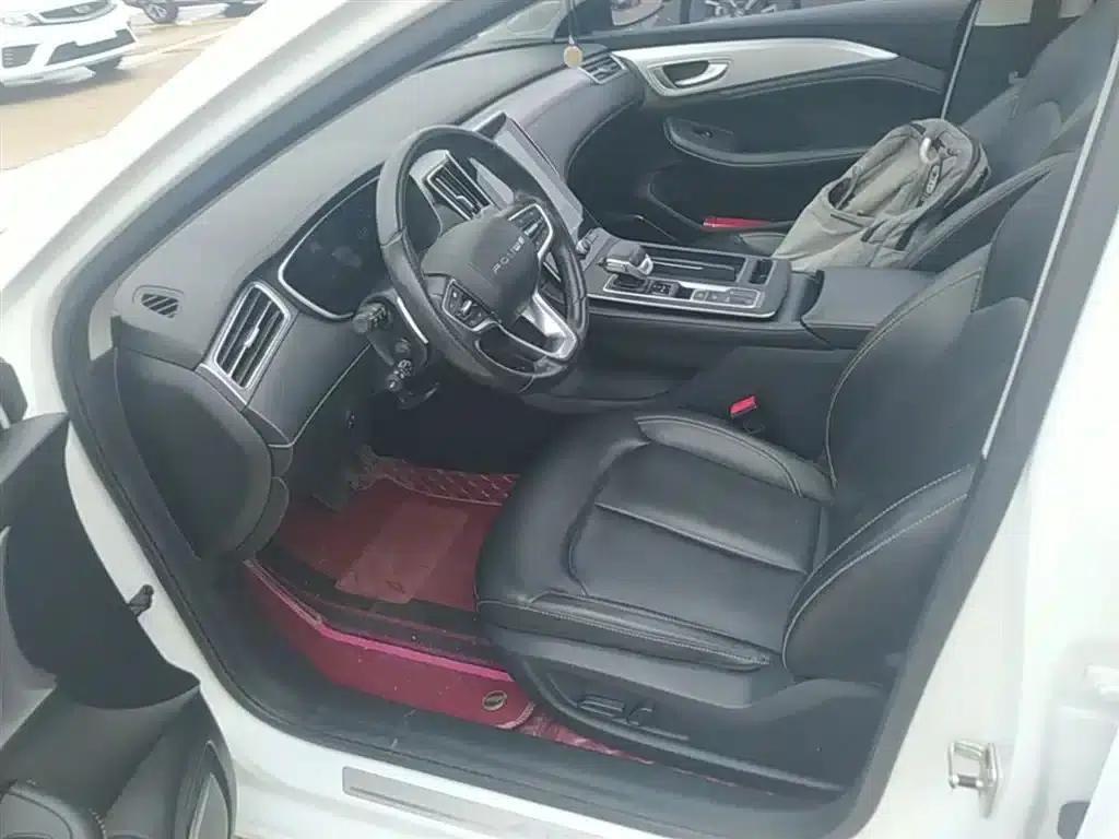 Roewe i6 MAX 2020 300TGI Automatic Cool and Intelligent Driving Edition — миниатюра 15