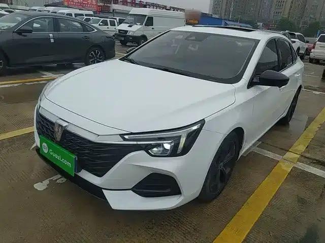 Roewe i6 MAX 2020 300TGI Automatic Cool and Intelligent Driving Edition