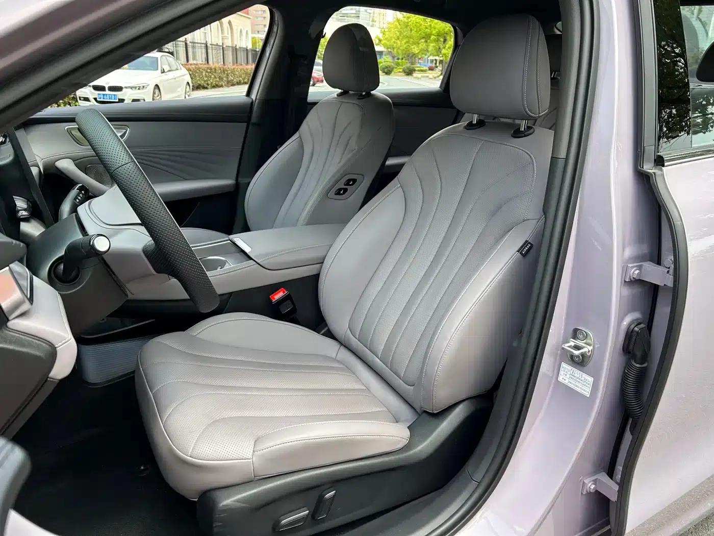 Roewe M7 DMH 2025 160km Premium Edition — миниатюра 14