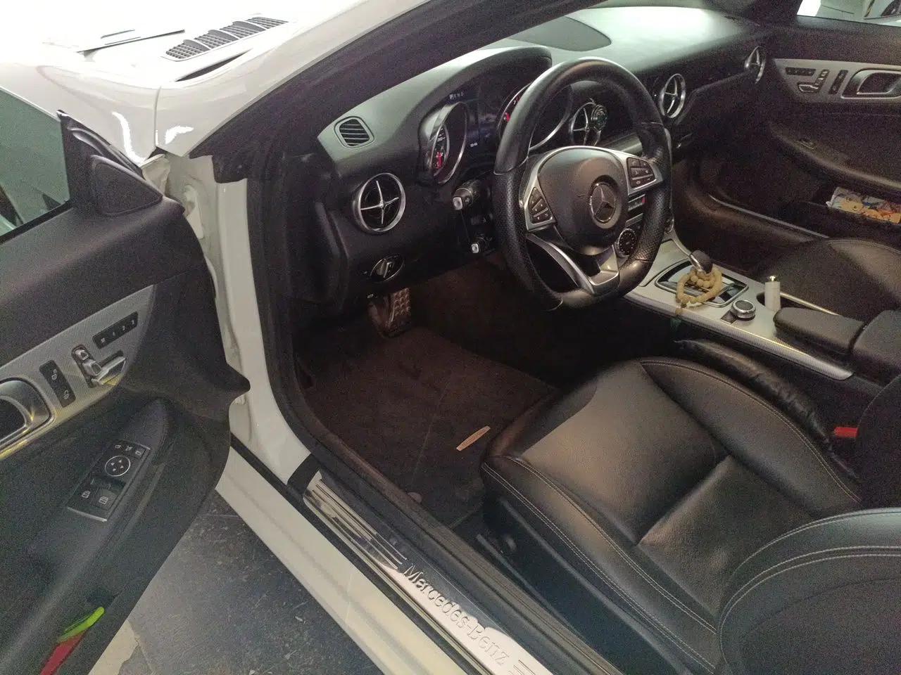 Used Mercedes-Benz SLC 2016 SLC 200 Fashion Model — миниатюра 16