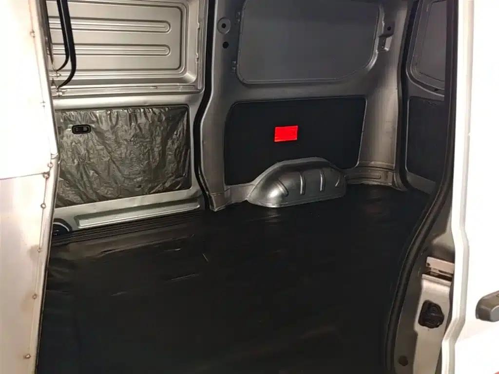 Wuling Rongguang S 2023 1.5L Basic 2-Seater with Closed Windows — миниатюра 17