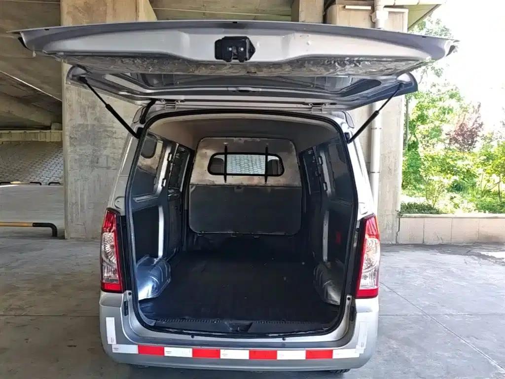 Wuling Rongguang S 2023 1.5L Basic 2-Seater with Closed Windows — миниатюра 19