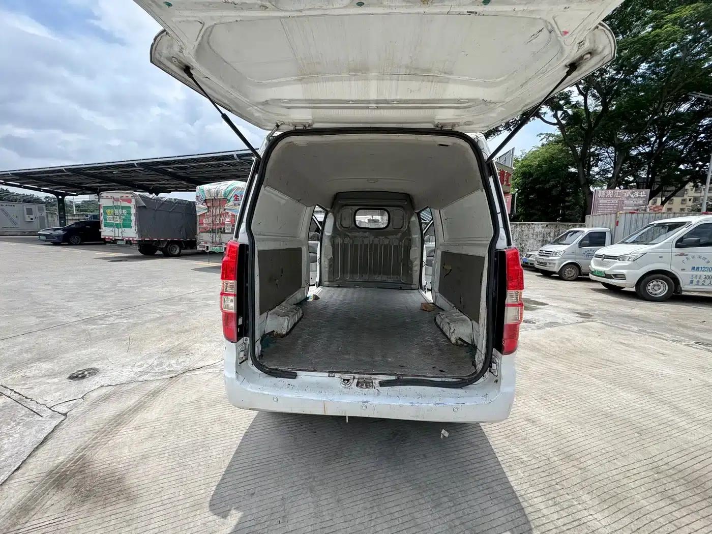 Remote E5 2019 E5L Pure Electric Van - Guoxuan 39.9kWh — миниатюра 12