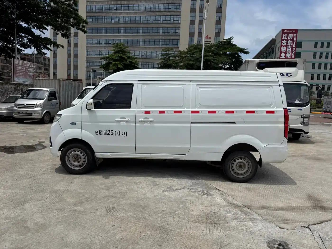 Remote E5 2019 E5L Pure Electric Van - Guoxuan 39.9kWh — миниатюра 13
