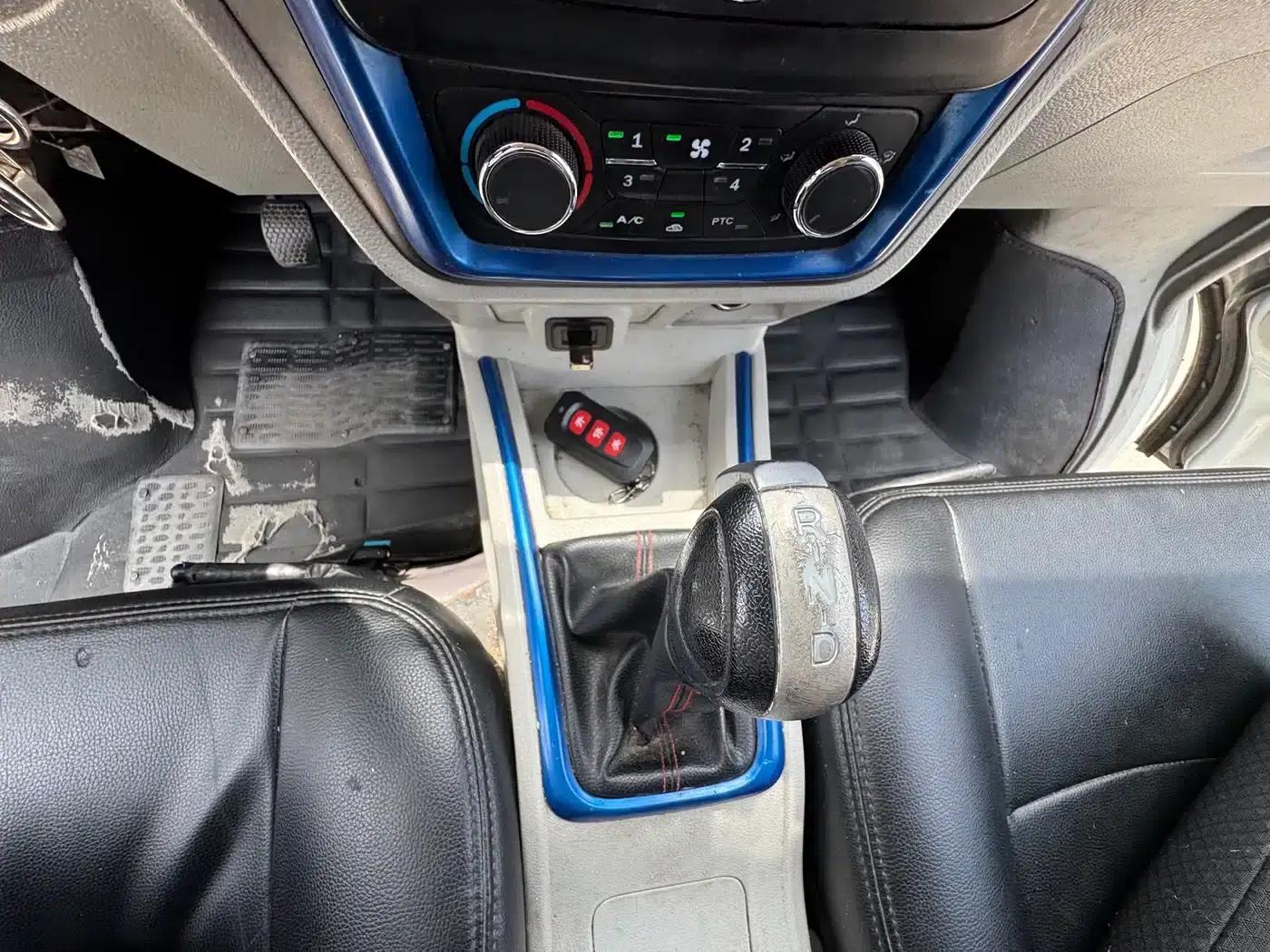 Remote E5 2019 E5L Pure Electric Van - Guoxuan 39.9kWh — миниатюра 7