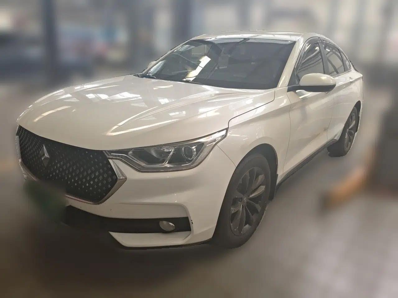 Used Baojun RC-6 2019 1.5T CVT 24-Hour Online Luxury Edition — миниатюра 1