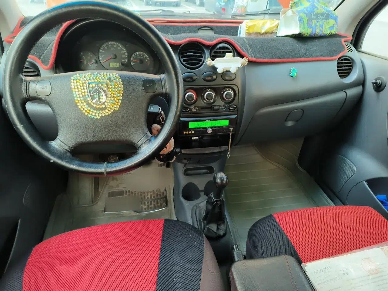 Used Baojun Lechi 2012 Revised 1.0L Manual P-TEC Standard Edition — миниатюра 9