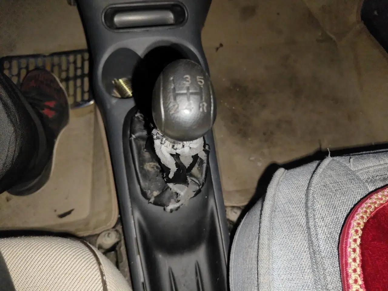 Used Baojun Lechi 2012 1.0L Manual P-TEC Superior Model — миниатюра 14