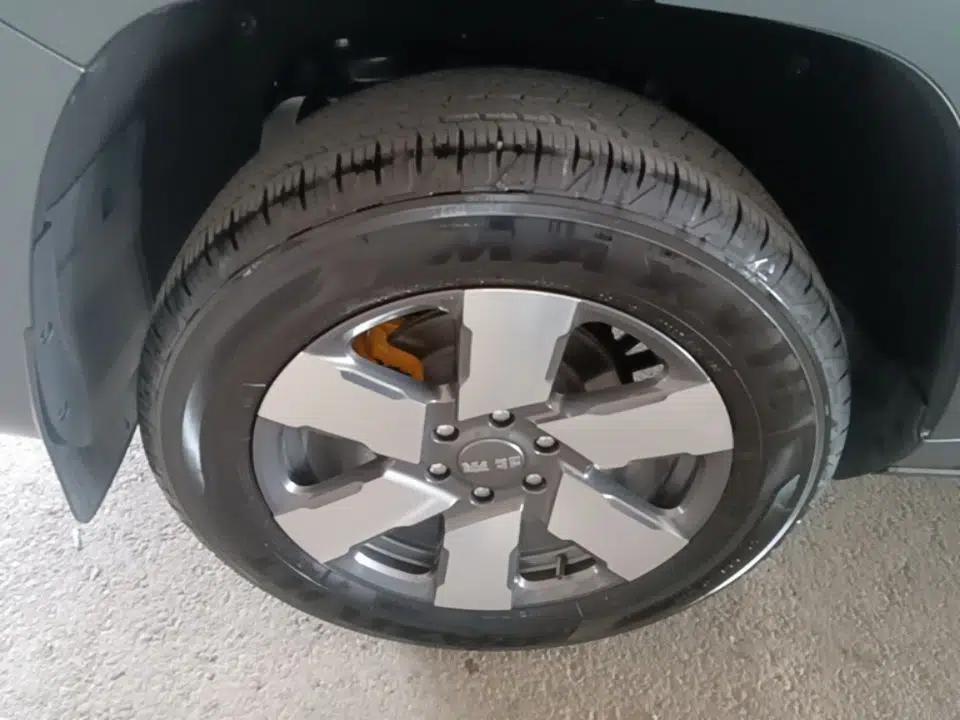 Used BAIC Off-Road BJ60 Leiting 2024 Magic Electric Drive Advanced Version 5 Seats — миниатюра 11