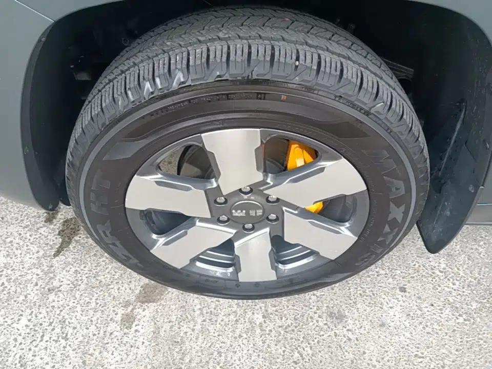 Used BAIC Off-Road BJ60 Leiting 2024 Magic Electric Drive Advanced Version 5 Seats — миниатюра 10